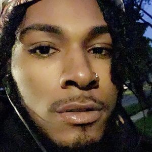 Meet your Posher, Paris